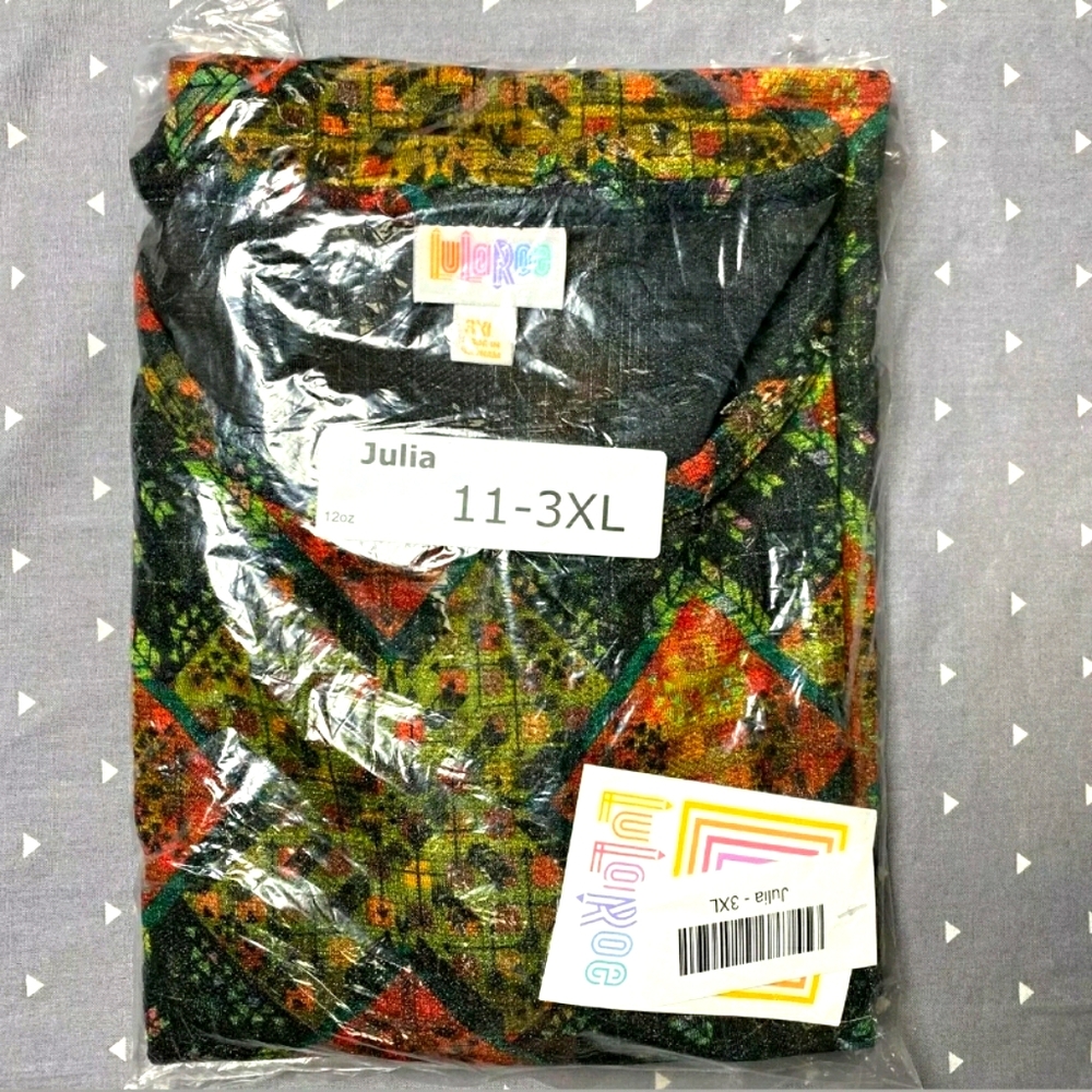 NEW W/Tags - 3x Lularoe Julia (fits like Lg/XL)